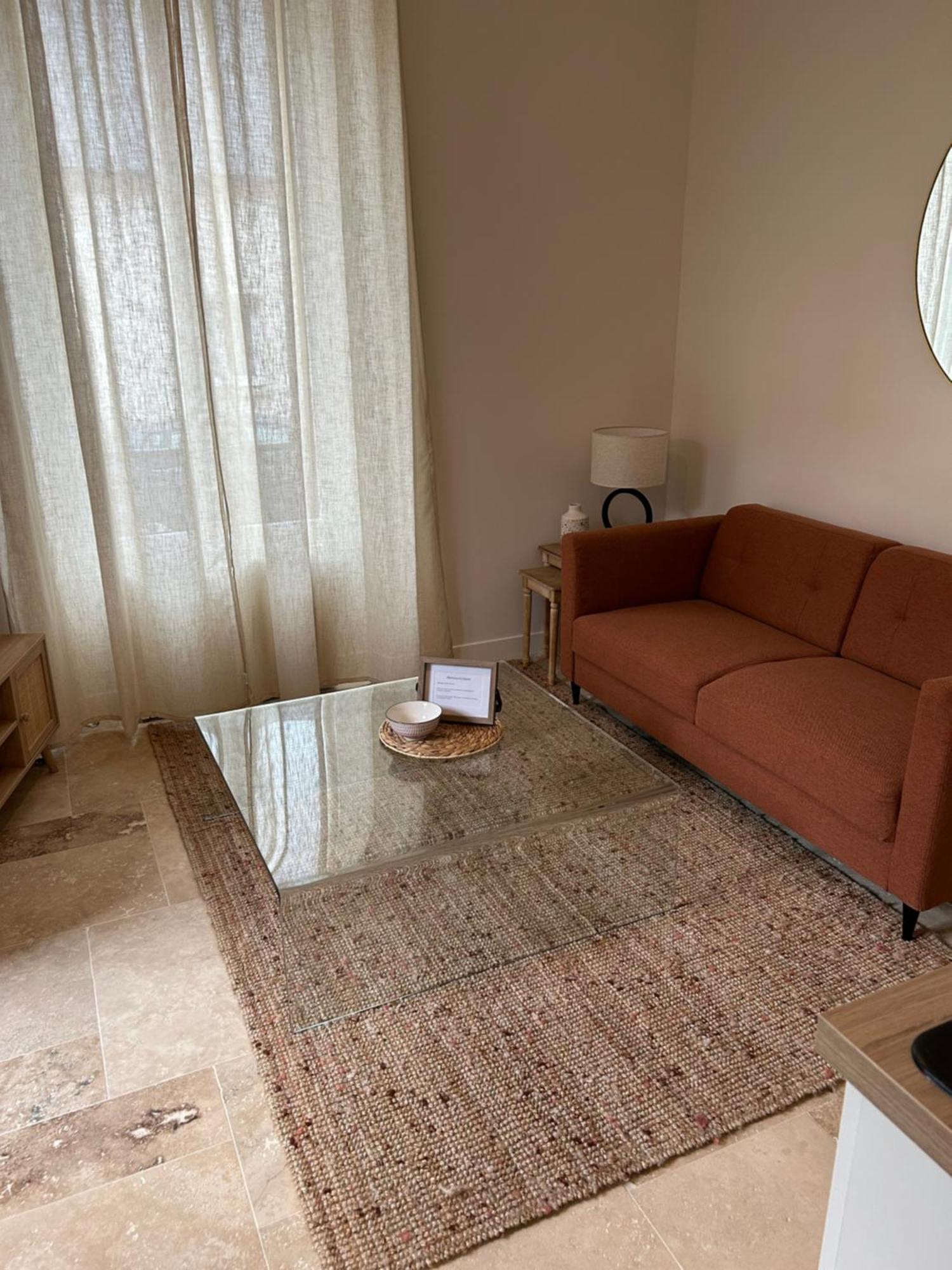 Apartamento Le Carre Courtois Luisant Exterior foto